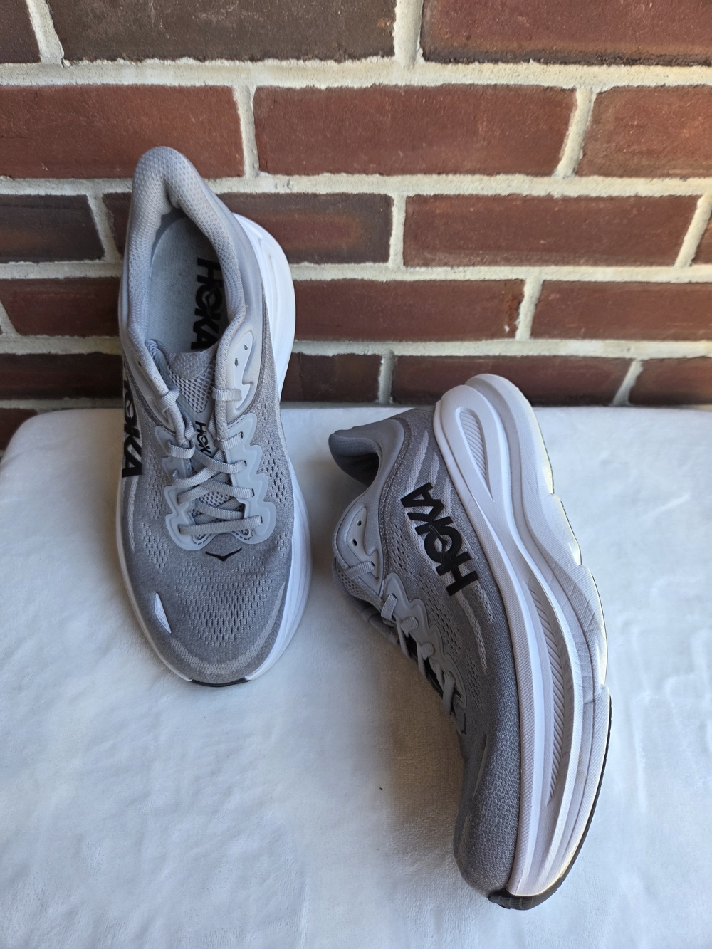 HOKA Bondi 9 Men’s 11 2E Wide Galactic Grey Stellar Grey Running Shoes - Picture 12 of 13
